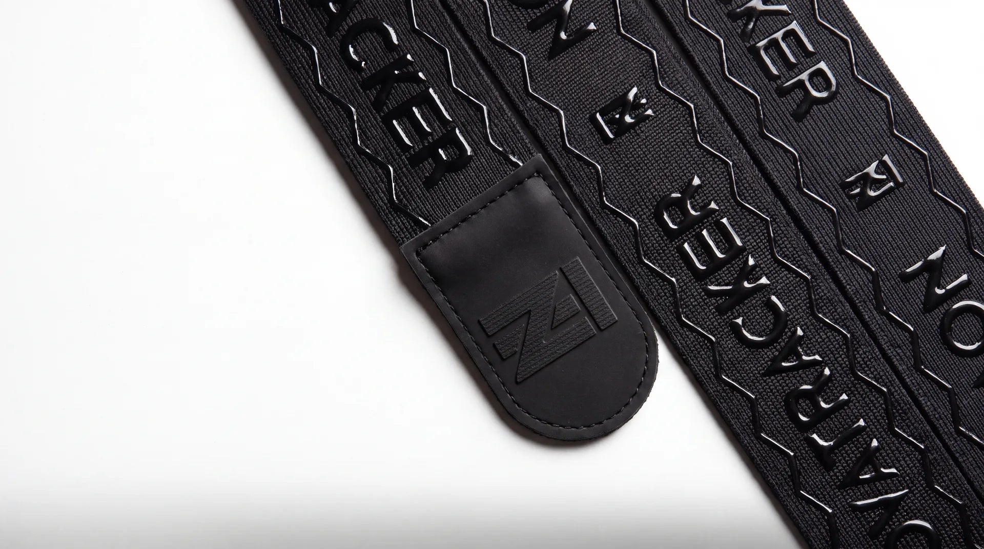 STRAPS EXCLUSIVAS COM SILICONE
PARA CONFORTO MÁXIMO